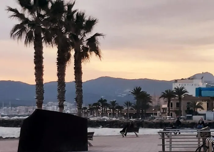 Preciosa Planta Baja A Pocos Metros De La Playa